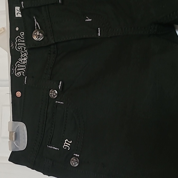 Miss Me Black Skinny Jeans - Picture 2 of 12